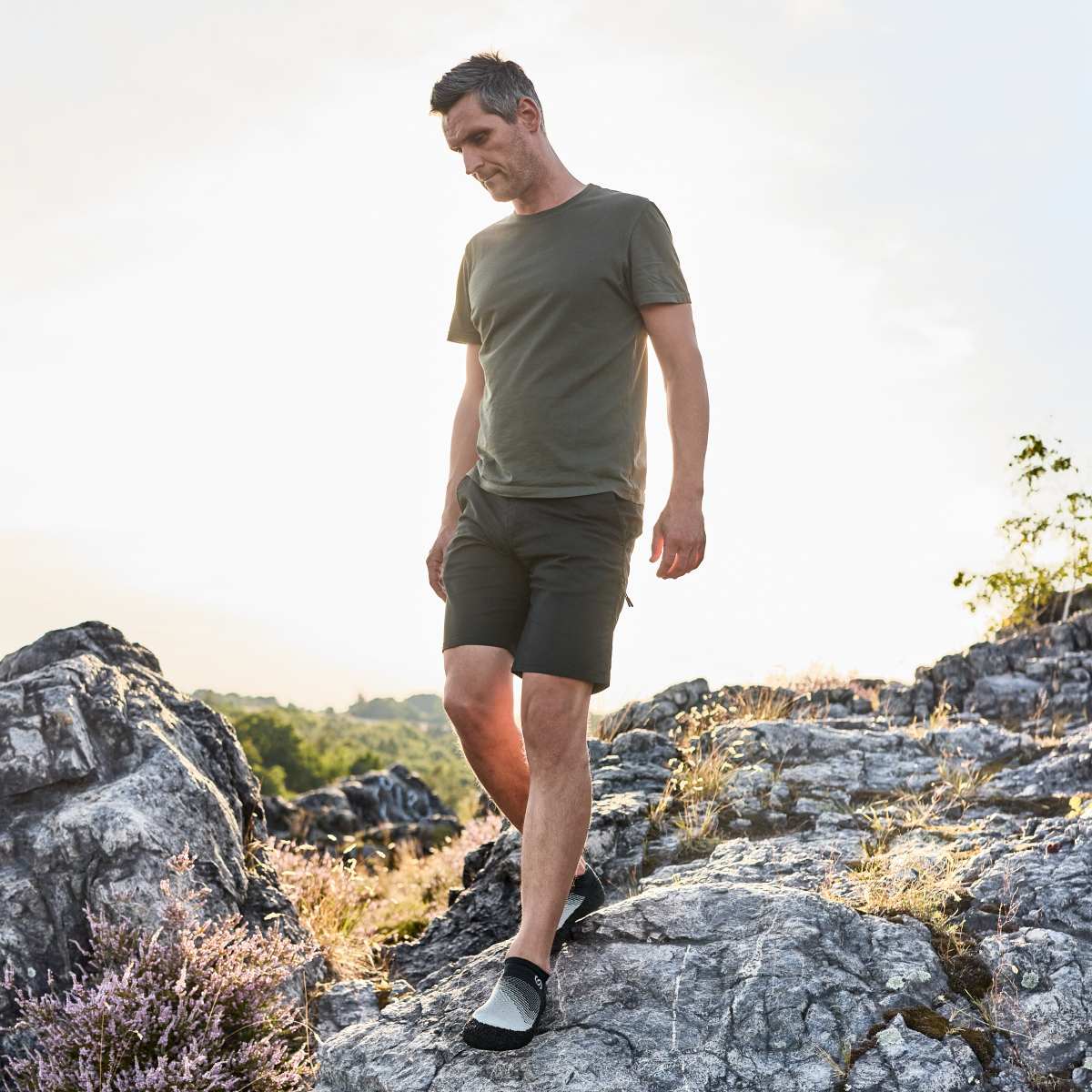 SKINNERS 2.0 Adults Minimalist Footwear - Stone